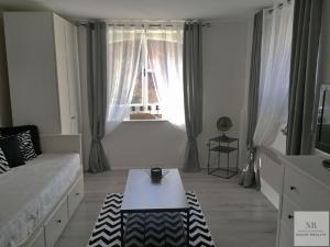 Pronájem bytu 1+1, Karlovy Vary, Na Vyhlídce, 26 m2