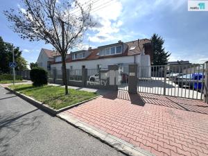 Pronájem bytu 3+kk, Jeneč, Lidická, 77 m2