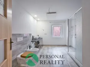 Prodej rodinného domu, Lázně Kynžvart, nám. Republiky, 191 m2