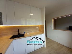 Prodej bytu 1+1, Kroměříž, Francouzská, 34 m2