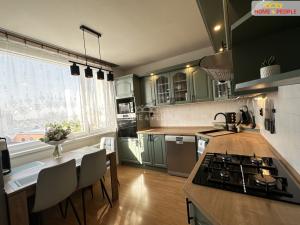 Prodej bytu 4+1, Přelouč, Jižní, 74 m2