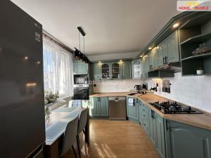 Prodej bytu 4+1, Přelouč, Jižní, 74 m2