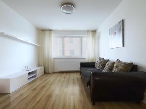 Pronájem bytu 2+kk, Praha - Stodůlky, Nárožní, 59 m2