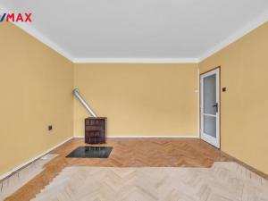 Prodej bytu 2+1, Poniklá, 57 m2