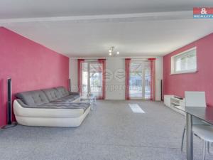 Prodej výrobních prostor, Lhůta, 1220 m2
