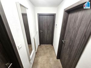 Pronájem bytu 1+kk, Plzeň - Východní Předměstí, Papírnická, 42 m2