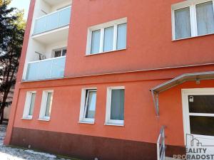 Pronájem bytu 2+1, Chomutov, Blatenská, 53 m2