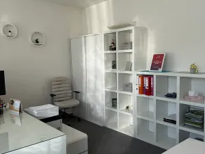 Pronájem kanceláře, Zlín, Hlavničkovo nábřeží, 29 m2