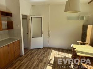 Pronájem bytu 2+kk, Liberec - Liberec IV-Perštýn, Mlýnská, 40 m2