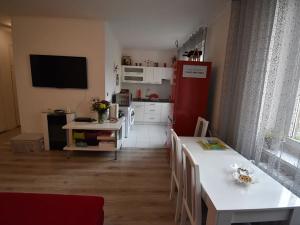 Prodej bytu 2+kk, Karlovy Vary, Šmeralova, 44 m2