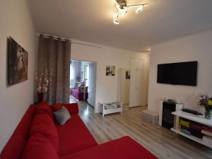 Prodej bytu 2+kk, Karlovy Vary, Šmeralova, 44 m2