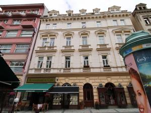 Prodej bytu 3+1, Karlovy Vary, Vřídelní, 71 m2