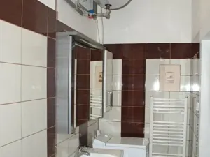 Pronájem bytu 2+1, Praha - Libeň, Pod Kotlaskou, 77 m2