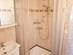 Pronájem bytu 2+1, Klášterec nad Ohří, 17. listopadu, 60 m2