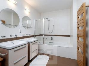 Prodej bytu 6+kk a větší, Průhonice, Uhříněveská, 264 m2