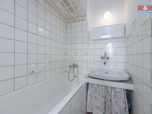 Pronájem bytu 2+1, Náchod, Komenského, 57 m2