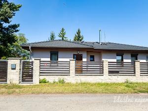 Pronájem bytu 3+kk, Hovorčovice, Střední, 76 m2