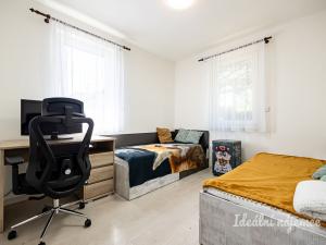 Pronájem bytu 3+kk, Hovorčovice, Střední, 76 m2