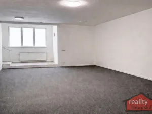 Prodej atypického bytu, Nupaky, 88 m2