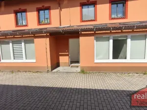 Prodej atypického bytu, Nupaky, 88 m2