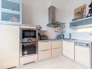 Pronájem bytu 2+kk, Praha - Holešovice, Jateční, 49 m2
