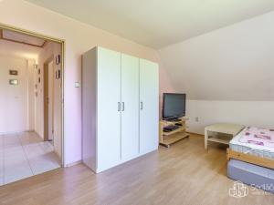 Prodej rodinného domu, Sokolov, Slovenská, 150 m2