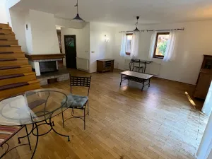 Prodej rodinného domu, Bělá pod Bezdězem, 910 m2