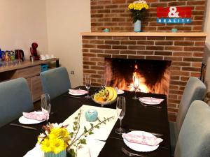 Prodej rodinného domu, Česká Skalice - Zlíč, 247 m2