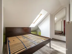Pronájem bytu 3+kk, Praha - Holešovice, Ortenovo náměstí, 78 m2