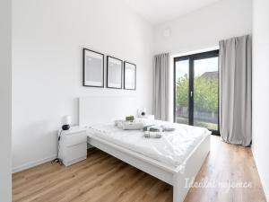 Pronájem bytu 2+kk, Praha - Kyje, Za černým mostem, 66 m2