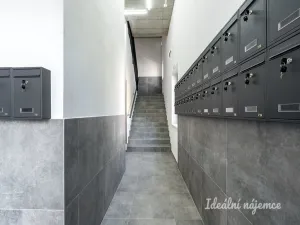 Pronájem bytu 2+kk, Praha - Kyje, Za černým mostem, 66 m2