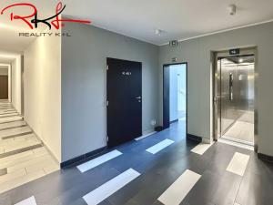 Prodej bytu 1+kk, Praha, Honzíkova, 27 m2