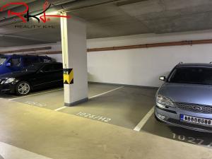 Pronájem garáže, Praha - Vysočany, Poděbradská, 12 m2