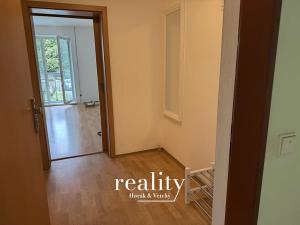 Pronájem bytu 2+kk, Znojmo, Za Plovárnou, 46 m2