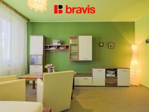 Pronájem bytu 1+kk, Brno, Kosíkova, 32 m2