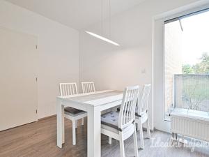 Pronájem bytu 2+kk, Slavkov u Brna, Kaunicova, 61 m2