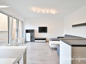 Pronájem bytu 2+kk, Slavkov u Brna, Kaunicova, 61 m2