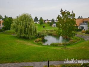 Pronájem bytu 2+kk, Slavkov u Brna, Kaunicova, 61 m2