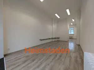 Pronájem obchodního prostoru, Karviná - Nové Město, tř. Osvobození, 35 m2