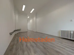 Pronájem kanceláře, Karviná - Nové Město, tř. Osvobození, 35 m2