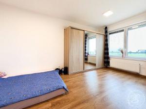 Pronájem bytu 2+kk, Praha - Horní Měcholupy, Mantovská, 59 m2