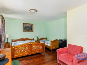 Prodej apartmánu, Přimda, Pod Hradem, 500 m2