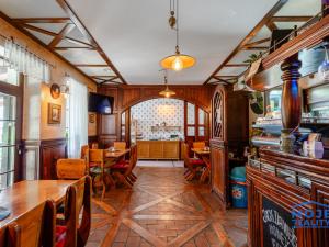 Prodej apartmánu, Přimda, Pod Hradem, 500 m2