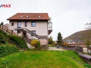 Prodej komerční nemovitosti, Měchenice, Hlavní, 330 m2