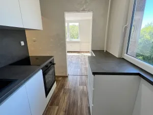 Pronájem bytu 2+kk, Jablonec nad Nisou, Na Vršku, 41 m2