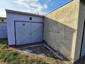 Pronájem garáže, Pardubice - Polabiny, Fáblovka, 20 m2