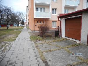 Pronájem garáže, Břeclav, Fintajslova, 24 m2