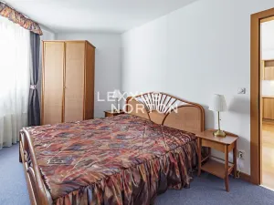 Pronájem bytu 2+kk, Praha - Vinohrady, Záhřebská, 65 m2