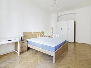 Pronájem bytu 2+kk, Praha - Nové Město, Na Poříčí, 58 m2