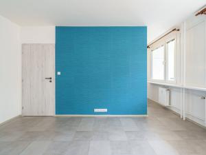 Pronájem bytu 1+kk, Praha - Prosek, Veltruská, 33 m2